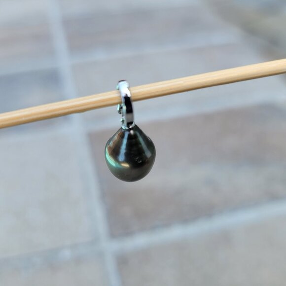 Rare Authentic Tahitian Black Pearl Unique Pear Shape Peacock Colour Vintage Y2k - Picture 1 of 12